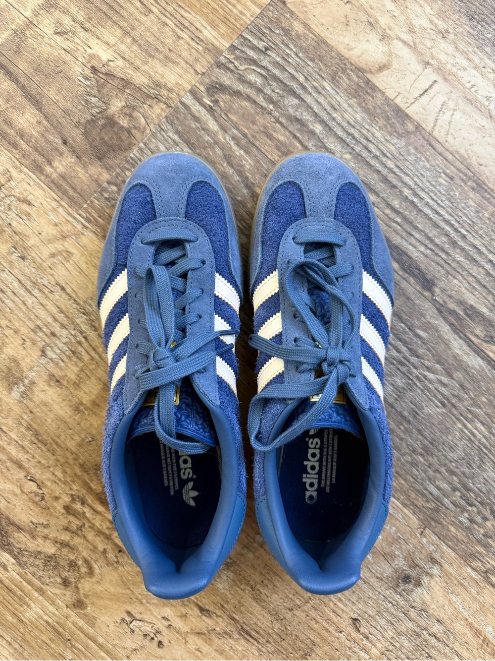 Navy Blue Suede Adidas Gazelle sneakers - Picture 4 of 4